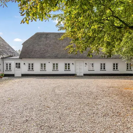 Vinni - 25km From The Sea By Interhome * Rødding